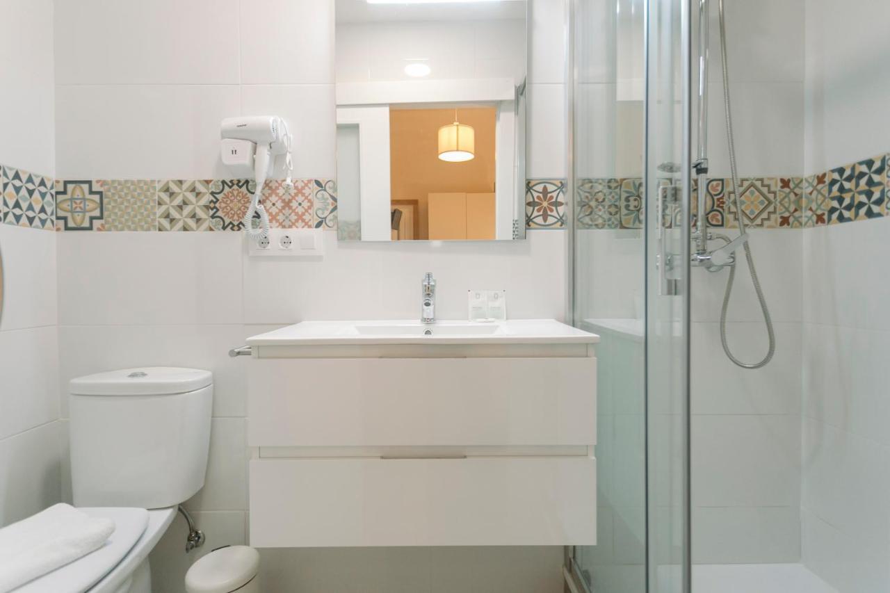 O&l San Luis Feel At In A Renovated Apartment Sevilla